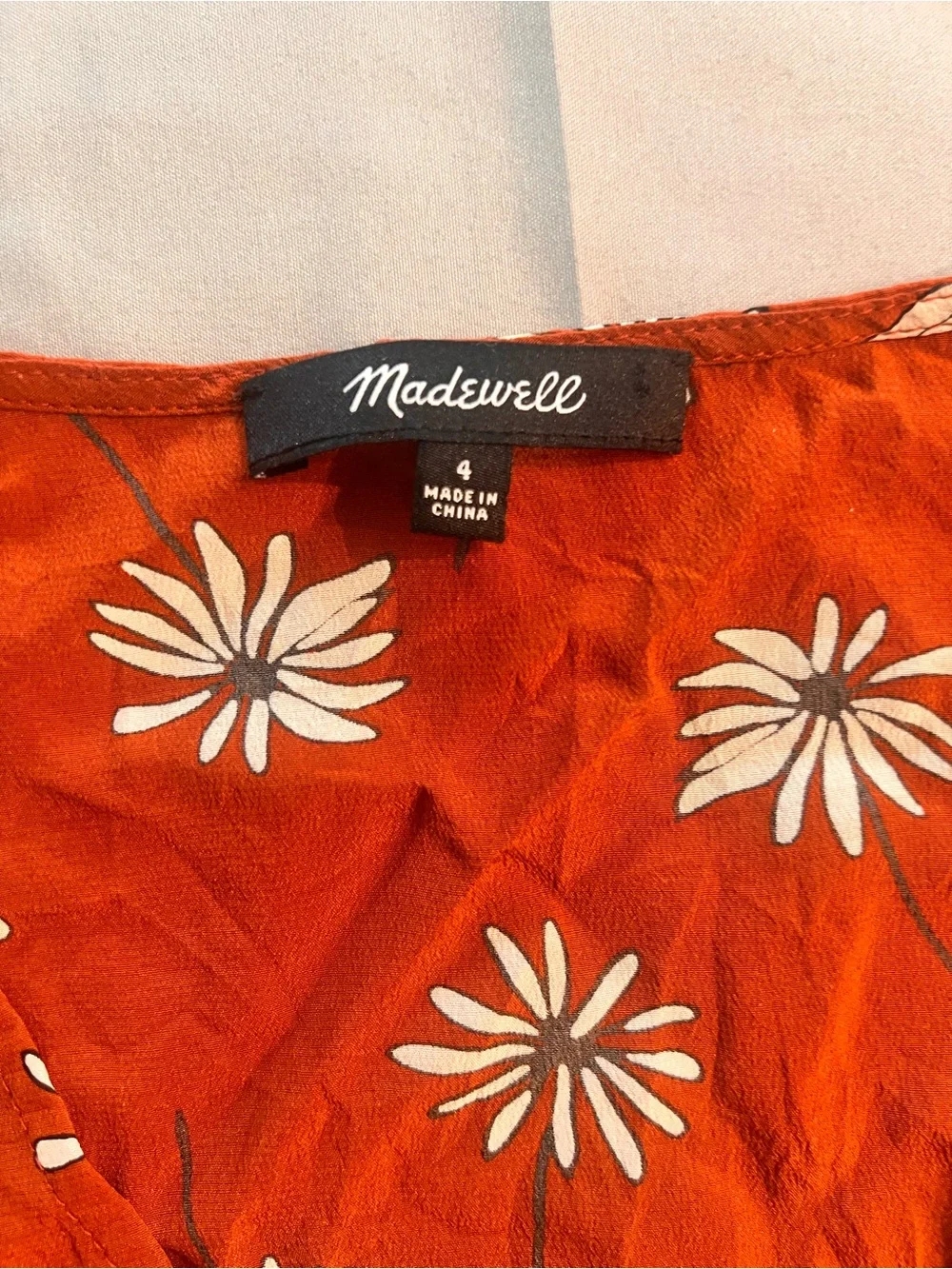 Madewell Silk Rust Floral Blouse Size 4 Button Up Top